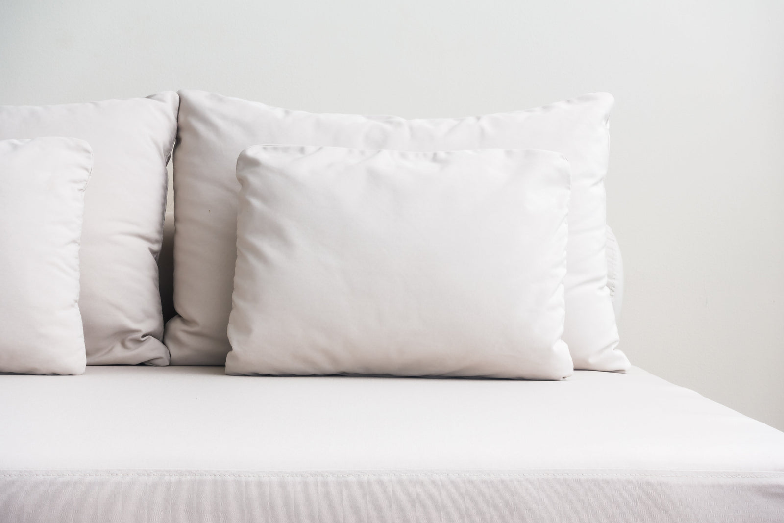 Why a Latex Pillow is Better than a Memory Foam Pillow
